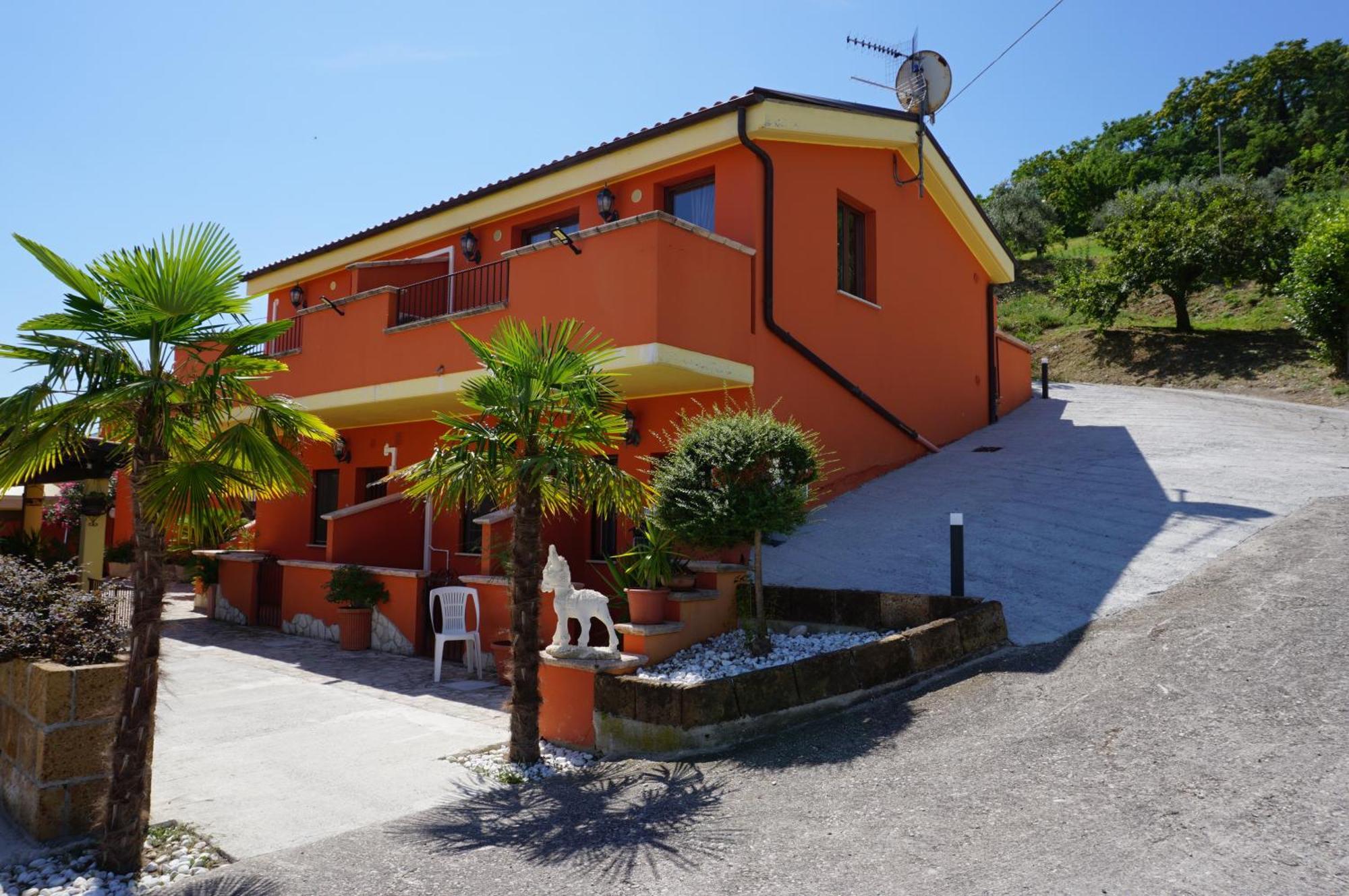 アトリ La Terrazza Motta Bed & Breakfast エクステリア 写真